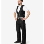 Jakob_70026_Model_Ganzkörper
